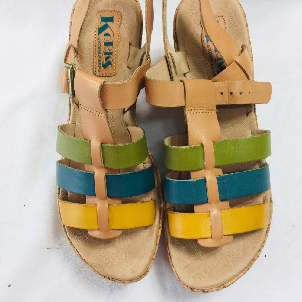 Korks tan with colorful straps, size 8, wedges.
